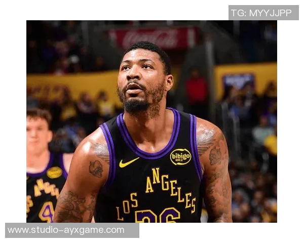 马库斯斯马特在NBA赛场上的精彩表现与影响力分析